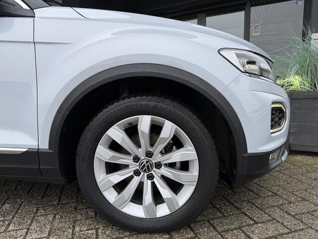 Volkswagen T-Roc 1.5 TSI Sport Panodak Navi Camera El.Klep Trekhaak