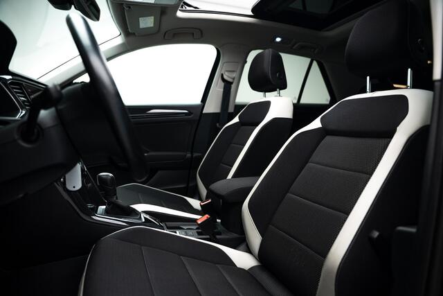 Volkswagen T-Roc 1.5 TSI Sport |Pano|Camera|ACC|Stoelverwarming|