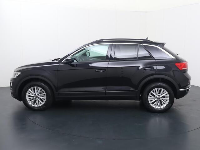 Volkswagen T-Roc 1.0 TSI Style | 110 PK | Climate control | Achteruitrijcamera | Apple Carplay/Android Auto |