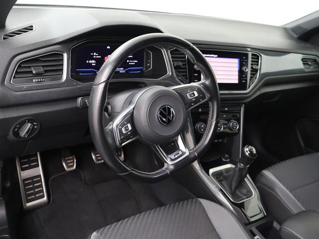 Volkswagen T-Roc 1.5 TSI Sport | 150 PK | LED verlichting | Adaptive cruise control | 19"LM velgen | R-Line |