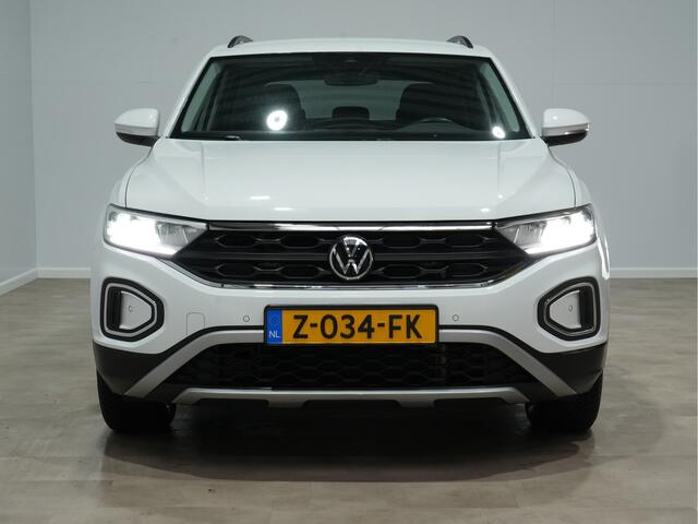 Volkswagen T-Roc 1.5 TSI 150pk DSG Life Navi via App Camera Clima Acc 128