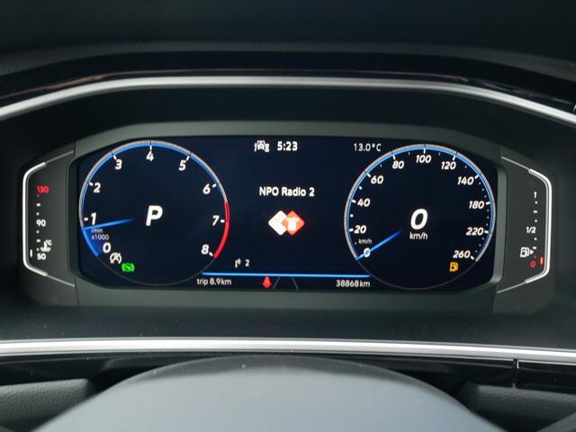 Volkswagen T-Roc 1.5 TSI R-LINE **Clima//Navi//Lm **