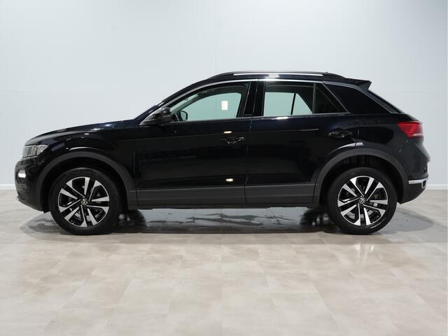 Volkswagen T-Roc 1.5 TSI 150pk DSG United Clima Navigatie 17"velgen PDC