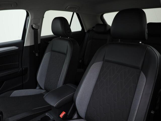 Volkswagen T-Roc 1.0 TSI 116PK Goal · Apple/Android Car Play · Navigatie · P-Sensoren · Dodehoek Detectie · Garantie t/m 13-02-2027