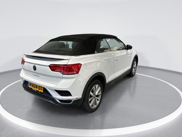 Volkswagen T-Roc Cabrio 1.5 TSI 150pk DSG Style · Apple/Android Car Play · Stoelverwarming · Alarm · Navigatie · P-Sensoren · 17'' Inch ·