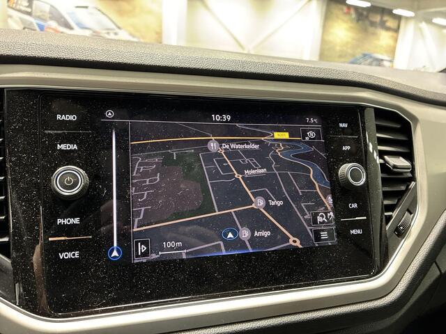 Volkswagen T-Roc Cabrio 1.5 TSI 150pk DSG Style · Apple/Android Car Play · Stoelverwarming · Alarm · Navigatie · P-Sensoren · 17'' Inch ·