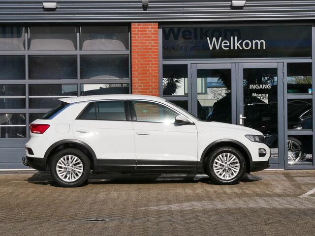 Volkswagen T-Roc 1.0 TSI 116PK Style | TREKHAAK | CARPLAY |