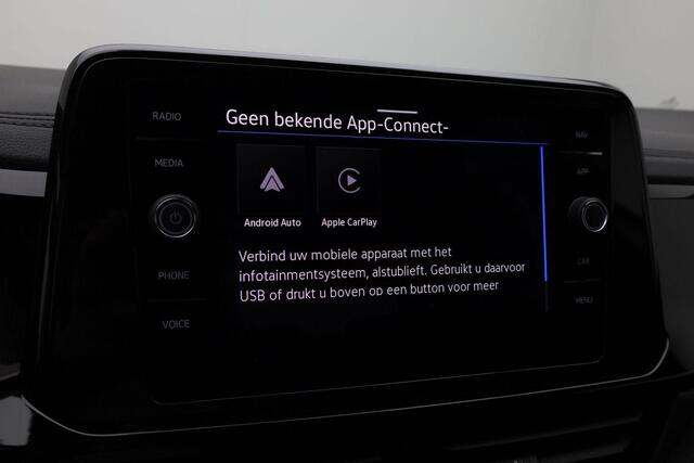 Volkswagen T-Roc 1.5 TSI 150 pk DSG R-Line Edition | Panoramadak | Stuur-/stoelverwarming | Achteruitrijcamera | Apple Carplay / Android Auto