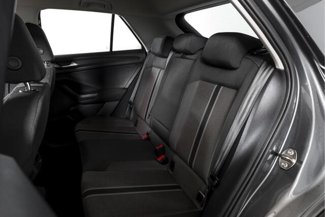 Volkswagen T-Roc 1.5 TSI Style 150 PK Orig. NL | Afn. Trekhaak | Adapt. Cruise | PDC | NAV + App. Connect | ECC | LM 16" |