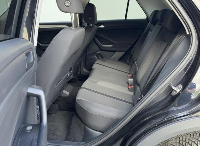 Volkswagen T-Roc TSI 115PK LIFE NAVI/PDC/CARPLAY FABRIEKS GARANTIE