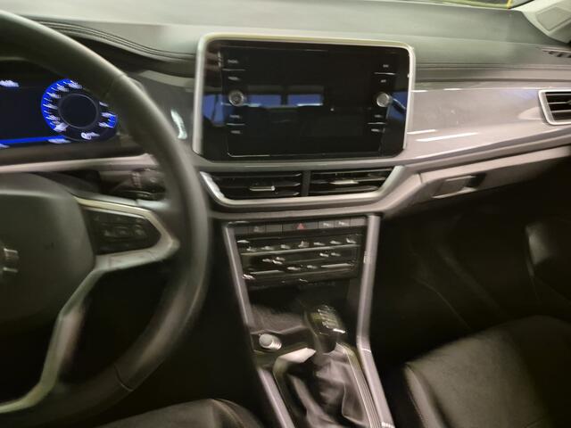 Volkswagen T-Roc 1.5 TSI Style -150pk- Automaat | IQ LED | Stoelverwarming | Rijklaarprijs incl. 1 jaar Bovag garantie