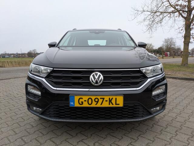 Volkswagen T-Roc 1.0 TSI STYLE I Stoelverw. I Trekhaak I Cruise I Clima I Carplay I Lane/front assist