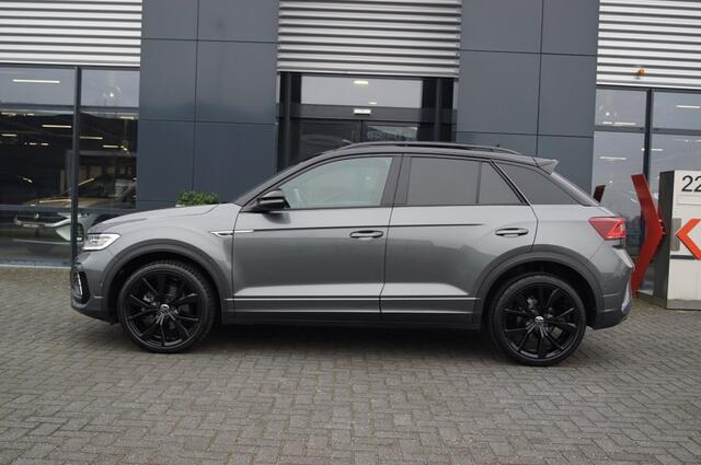 Volkswagen T-Roc 1.5 TSI DSG R-Line /Panodak/19 Inch LM /Camera / IQ Matrix LED