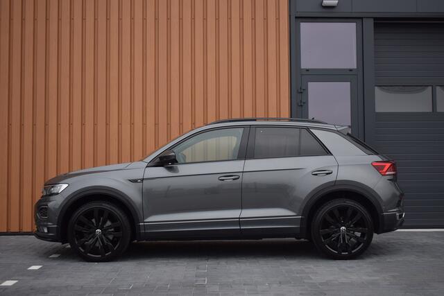 Volkswagen T-Roc 1.5 TSI 150pk DSG R-line | Pano | Camera | Trekhaak | Virtual | Beats