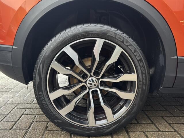 Volkswagen T-Roc 1.0 TSI CAMERA/STOELVERW/LANE-ASS/FRONT-ASS