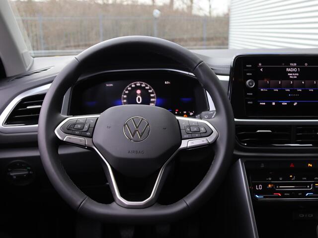 Volkswagen T-Roc Life Edition 1.0 85 kW / 116 pk TSI SUV 6 versn. Hand | Climatronic | Multimedia pakket incl. navigatie | LED Plus |