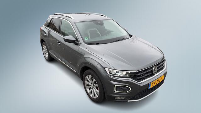 Volkswagen T-Roc 1.0 TSI 115pk Sport Trekhaak Navi. Digital Cockpit Stoelverw LED 17"velgen