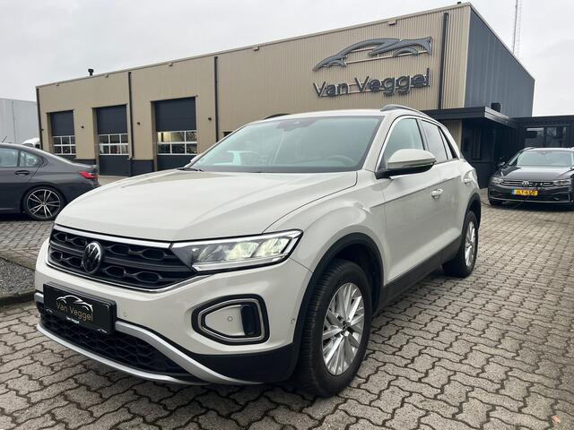 Volkswagen T-Roc 1.0 TSI Life virtual cockpit, airco, trekhaak