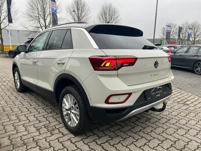 Volkswagen T-Roc 1.0 TSI Life virtual cockpit, airco, trekhaak