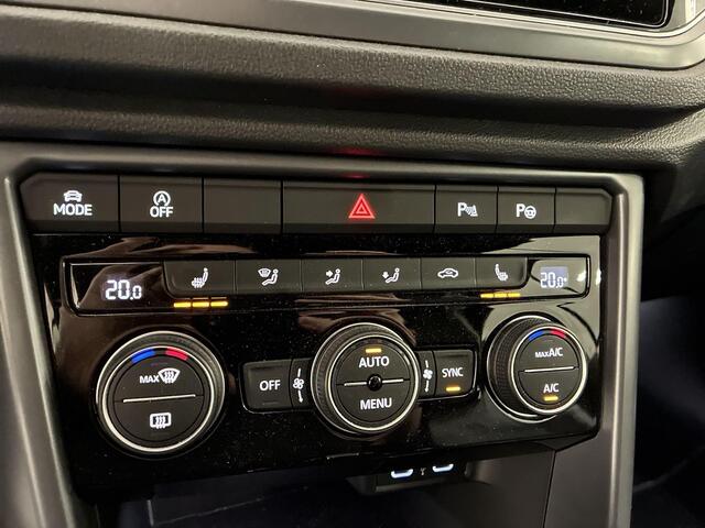 Volkswagen T-Roc Cabrio 1.5 TSI 150pk DSG R-Line · Camera · Navigatie · Stoelverwarming · P-Sensoren · Park Assist · 17'' Inch ·