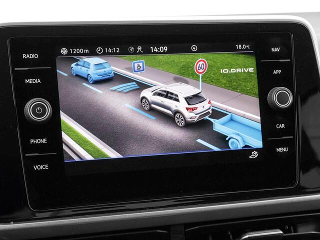 Volkswagen T-Roc 1.5 TSI 150pk DSG Style · Apple/Android Car Play · Afneembare Trekhaak · Massagefunctie Bestuurder · Stoelverwarming · Sportstoelen · Garantie t/m 07-01-2027