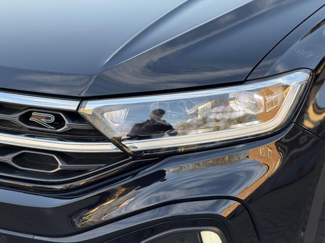 Volkswagen T-Roc 1.5 TSI R-Line | Trekhaak | Pano | 19" | Stuurverwarming