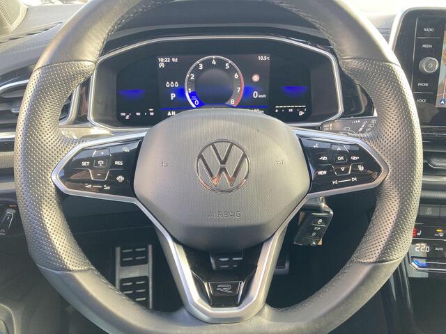 Volkswagen T-Roc 1.5TSI/150PK R-Line DSG · Navigatie · Apple/Android Car Play · Camera + Parkeersensoren
