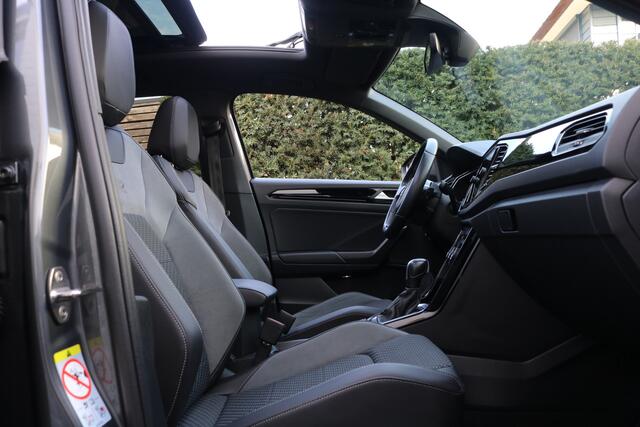 Volkswagen T-Roc 2.0 TSI 4Motion R 300PK (Panoramadak VirtualCockpit ACC BeatsSound Camera Keyless Full-Led 19InchLMV PrivacyGlass)