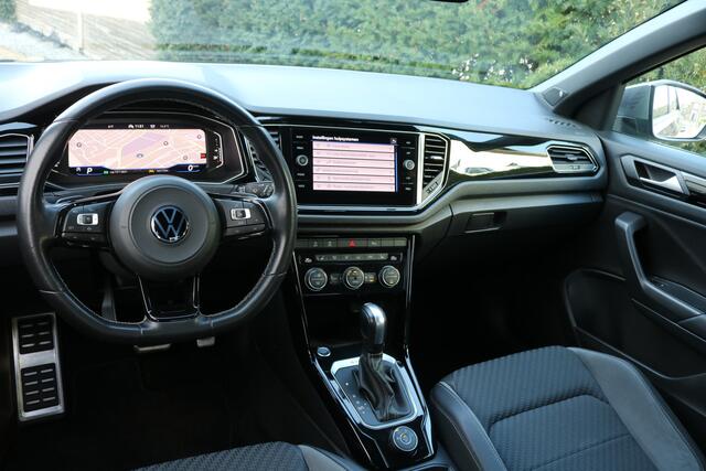 Volkswagen T-Roc 2.0 TSI 4Motion R 300PK (Panoramadak VirtualCockpit ACC BeatsSound Camera Keyless Full-Led 19InchLMV PrivacyGlass)