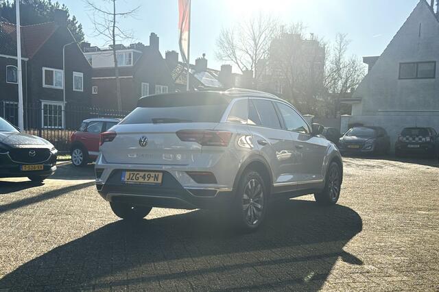 Volkswagen T-Roc 1.5 TSI Sport