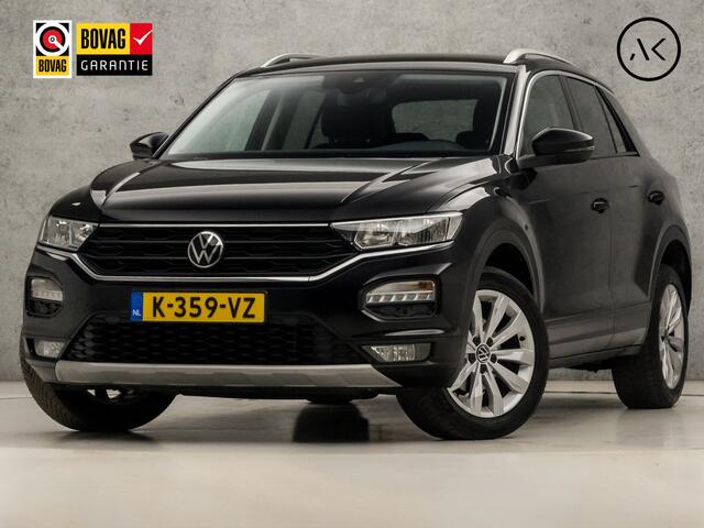 Volkswagen T-Roc 1.0 TSI Sport (APPLE CARPLAY, GROOT NAVI, CLIMATE, PARKEERSENSOREN, SPORTSTOELEN, ADAPTIVE CRUISE, GETINT GLAS, NIEUWSTAAT)