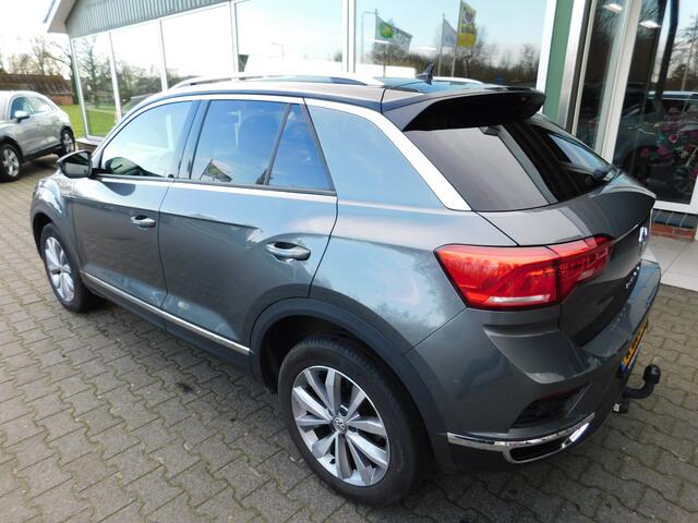 Volkswagen T-Roc 1.5TSI 150PK DSG STYLE! All-in Prijs! Trekhaak!