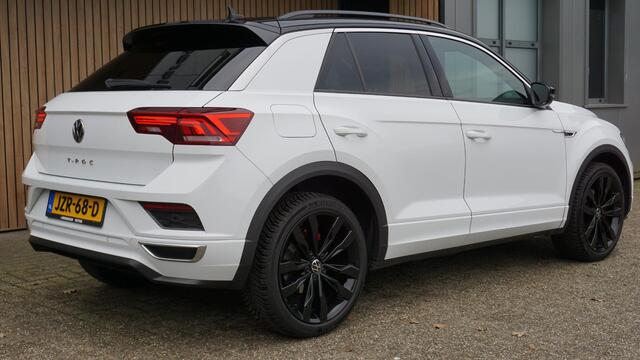 Volkswagen T-Roc 1.5 TSI 150pk DSG 2x R-Line Virtual Cockpit Beats 19inch LM Suzuka LED Adaptive Cruise *1e Eigenaar* 60791km!