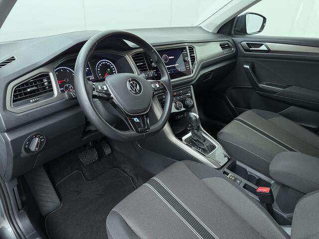 Volkswagen T-Roc 1.5 TSI Style | 150 PK | Automaat | Trekhaak | Adaptive cruise control | Navigatiesysteem |