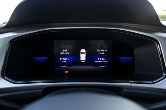 Volkswagen T-Roc 1.0 TSI Life | LED | ACC | Carplay