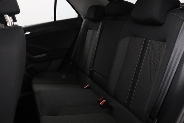 Volkswagen T-Roc 1.0 TSI 110pk Life | Stoelverwarming | Climate Control | Virtual Cockpit |