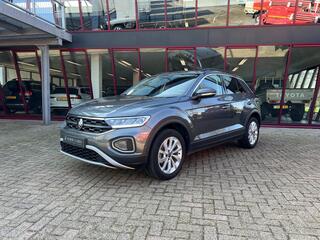 volkswagen-t-roc-1.5-tsi-life-busin