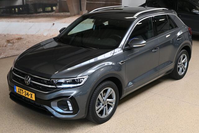 Volkswagen T-Roc 1.5 TSI 150pk R-Line | IQ. Light | Keyless | Elek. klep | 100% (Dealer) onderhouden label