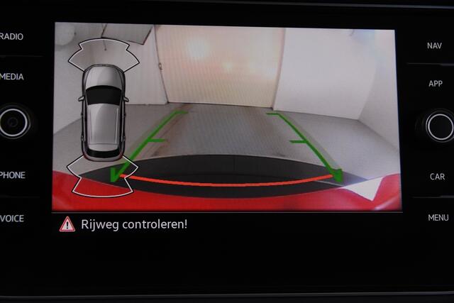 Volkswagen T-Roc 1.0 TSI United *1ste Eigenaar*Panoramadak*Stoelverwarming*Parkassist*