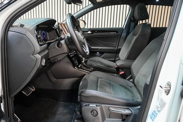 Volkswagen T-Roc 1.5 TSI R-Line | PANO | ACC | STOELVERWARMING | TREKHAAK