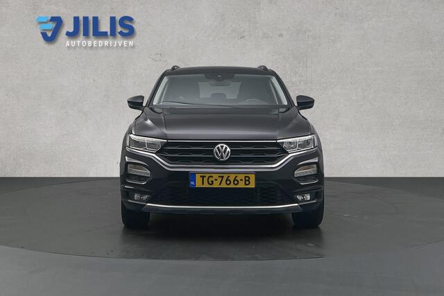 Volkswagen T-Roc 1.5 TSI Style | Trekhaak | Camera | Apple Carplay | Adaptieve cruise control