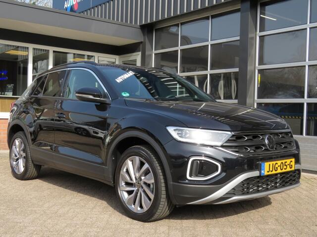 Volkswagen T-Roc 1.5 TSI 150pk DSG-aut. GOAL EDITION / Trekhaak / Camera / IQ Light / Stoelverw. / FABRIEKS garantie