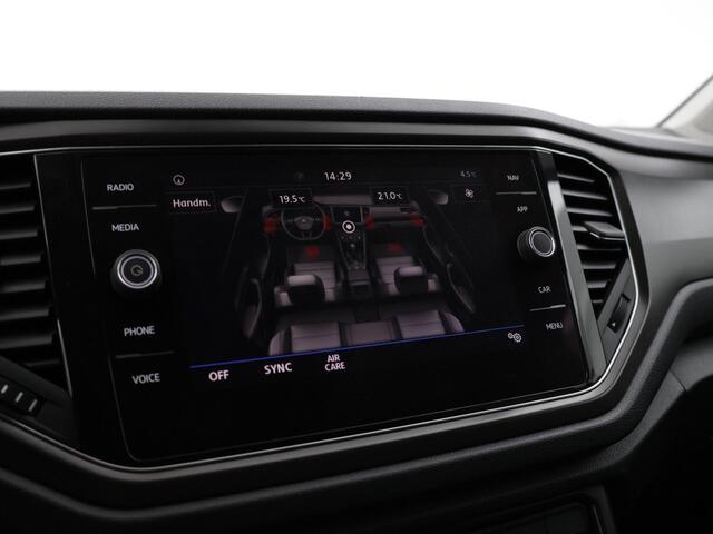 Volkswagen T-Roc 1.5 TSI 150PK Style · Camera · Apple Carplay/Android Auto · Elek. Achterklep · P-Sensoren · 17'' Inch ·