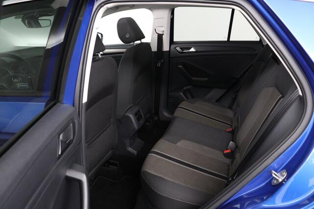 Volkswagen T-Roc 1.0 TSI Style - Panoramadak - Eletrische kofferklep