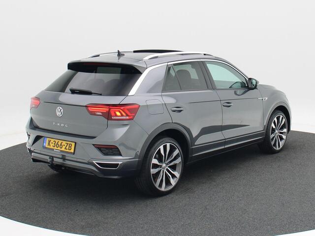 Volkswagen T-Roc 1.5 TSi 150 Pk Automaat Sport Business R-Line | Panoramadak | Adaptive Cruise | Climate Control | Stoelverwarming | Parkeersensoren | Bluetooth | Trekhaak | Navigatie | 19 Inch | 67.919 Km!!