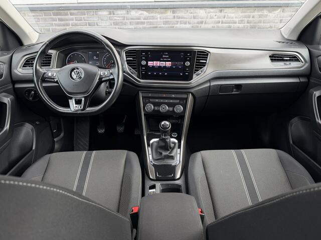 Volkswagen T-Roc 1.0 TSI Style Business | Adaptive Cruise | Climate | Carplay | DAB | Navi