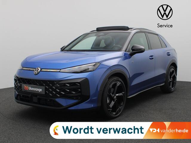 Volkswagen T-Roc 1.5 eTsi R-Line First Edition 150PK DSG Pano-Schuifdak, Trekhaak, Black Style, 20" LM Velgen, Keyless, Side Asisst, Matrix LED-Verlichting, Achteruitrijcamera
