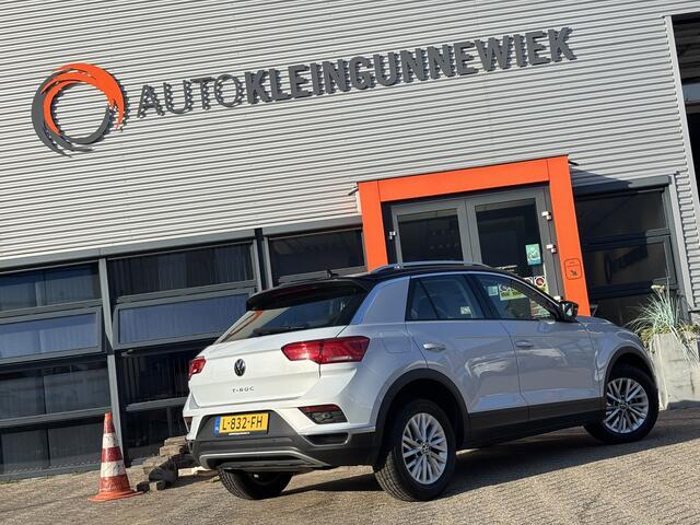 Volkswagen T-Roc 1.0 TSI Style Business / Cruise Control / NL Auto / Navi / Applecarplay/AndroidAuto /