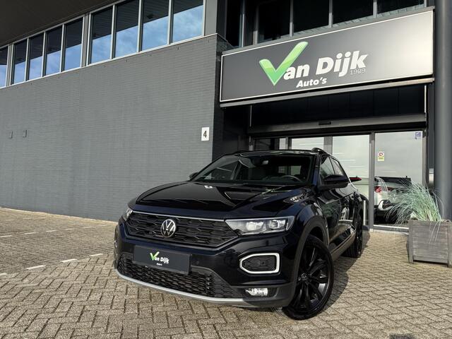 Volkswagen T-Roc 1.5 TSI Sport Panodak Navi Virt.Cockp. El klep