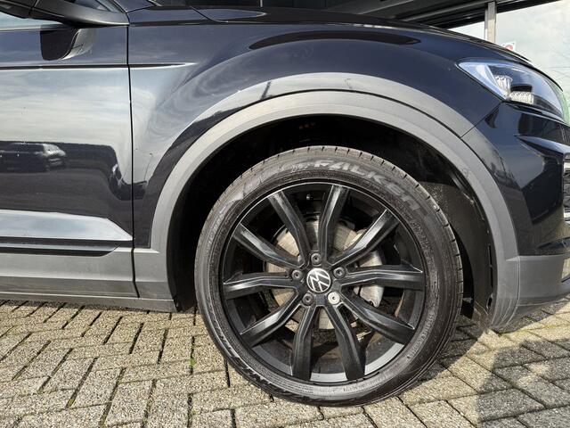Volkswagen T-Roc 1.5 TSI Sport Panodak Navi Virt.Cockp. El klep